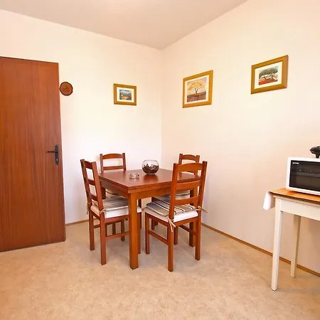 Apartment Family Friendly 946